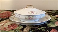 Haviland Round Covered vegetable bowl with lid