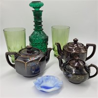 Box w/ Vintage Japan Teapots