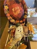 Miscellaneous box, fall, decorations