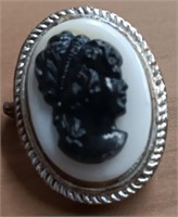 Vintage Carla Cameo Brooch