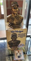 Gil Hodges Composite Bust and Baseball Card