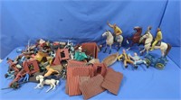 Vintage Hartland Plastic Figurines-Roy Rogers,
