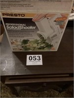 NIB presto salad shooter