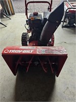 Troy Bilt 24" 2 stage snow blower electric start