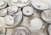 Noritake China "Daryl" Design Fish Set