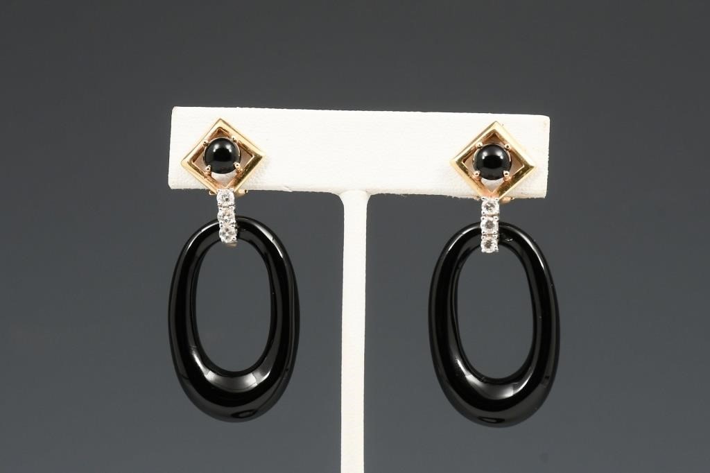 ONYX GOLD DIAMOND EARRINGS