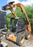 Non running Case SR175 skid steer. Note: Engine