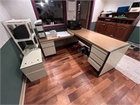 Office Desk/Computer/Printer
