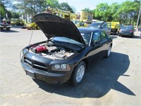 07 Dodge Charger  4DSD BK 6 cyl  Started with