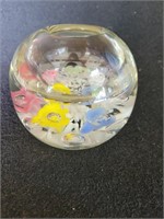 St Clair Ivy Paperweight  (unmarked)