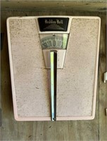 Vintage Haddon Hill Light Pink Weight Scale