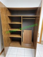 LG Wardrobe / Double Door Closet Adj Shelves