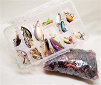 Plano Clear Organizer w Lures & Large Bag of Worms