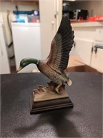 Special edition Flight of the mallard statue