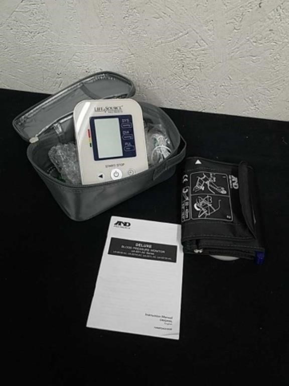Life Source A&D medical Deluxe blood pressure