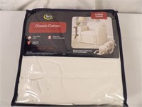 Serta Classic Cotton Chair Cover White