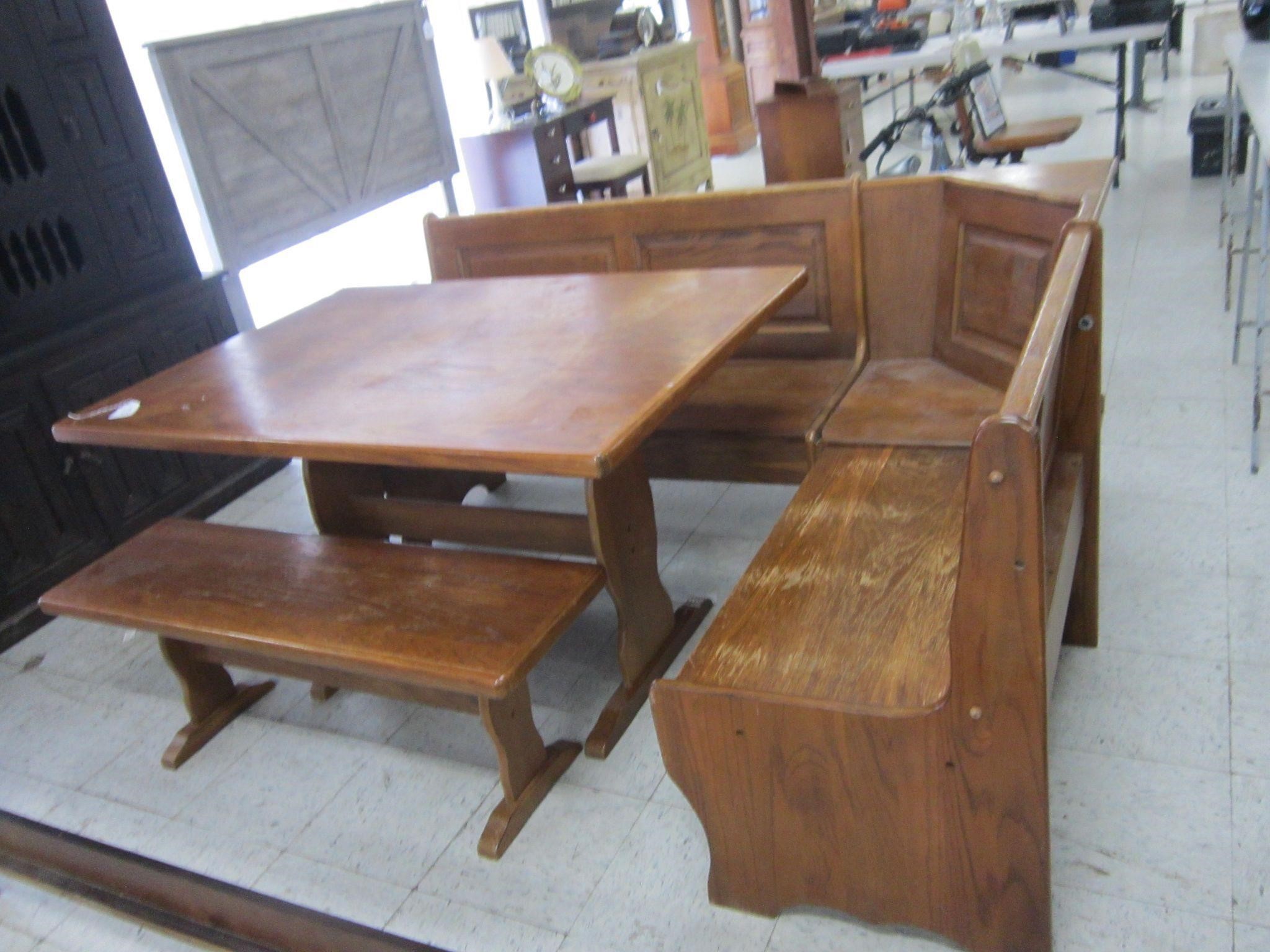 5PC OAK CORNER DINING SET WITH STORAGE