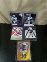 (5) Tom Brady Football Cards