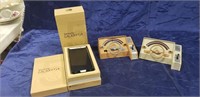 (1) Samsung Galaxy S5 Cell Phone & (2) Vintage