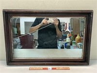 ANTIQUE WALL MIRROR WITH LINES IN MIRROR