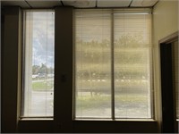 8 sections off white window blinds