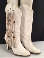 Size 6 White Leather Boots
