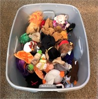 Large Assortment of Beanie Babies
