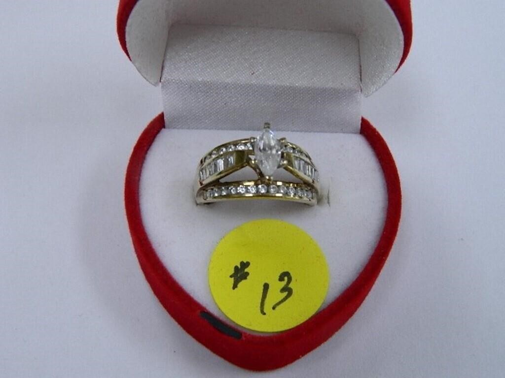 10kt Yellow Gold 4 gr. Wedding Ring Set with .50ct