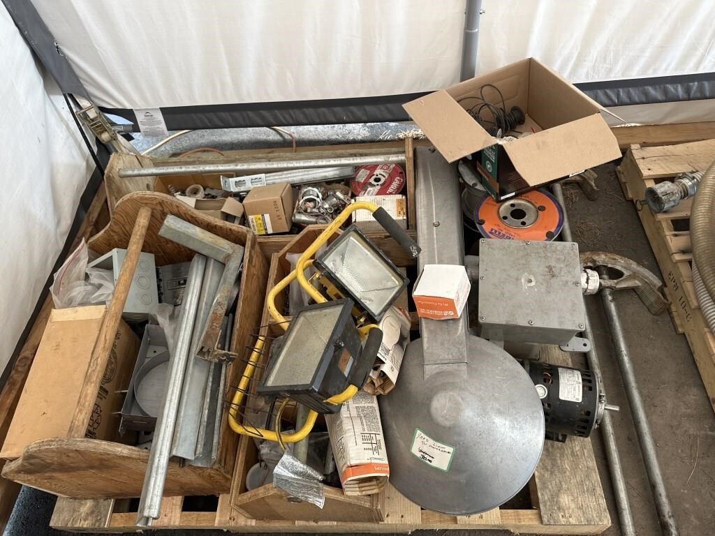 Pallet of Electrical Wire, Connectors & Yard Light