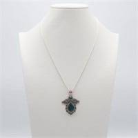 Stunning 12.5 Ct Emerald Pendant