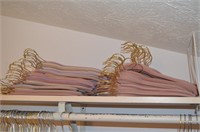 Lot of Suede Feel Hangers 58 +/-