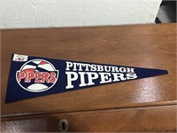 PITTSBURGH PIPERS PENNANT FLAG