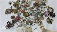 Vintage Estate Jewelry lot brooch necklace earring