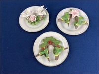 (3) 3D Hummingbird plates, 2 have chips
