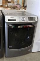 MAYTAG WASHING MACHINE