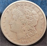 279 - 1921 MORGAN SILVER DOLLAR (B20)