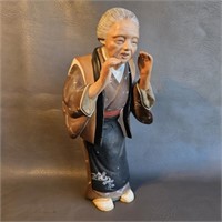 Hakata Sculpture -Woman Calling -Japan