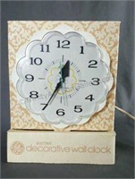 Vintage General Electric Daisy Wall Clock Boxed