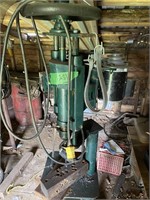 Old drill press, 110 v, works
