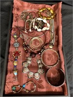 ECELCTIC JEWELRY MIX