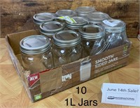 10 Canning Jars w. Lids (1 litre)