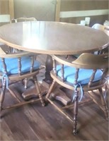 Dining Table and 4 matching chairs