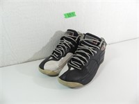 Jordan Basketball Shoes, Size 10, used