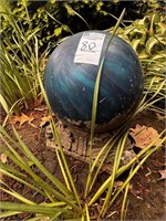 (2) Bowling Bowl Garden Decorations