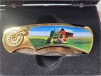 John Deere Collectable Knife in Box