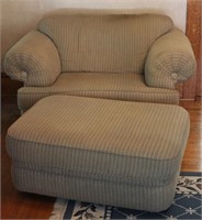 Oversized Chair w/ Ottoman