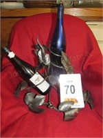 Metal 3-Bottle Wine holder, Grapes & Leaves