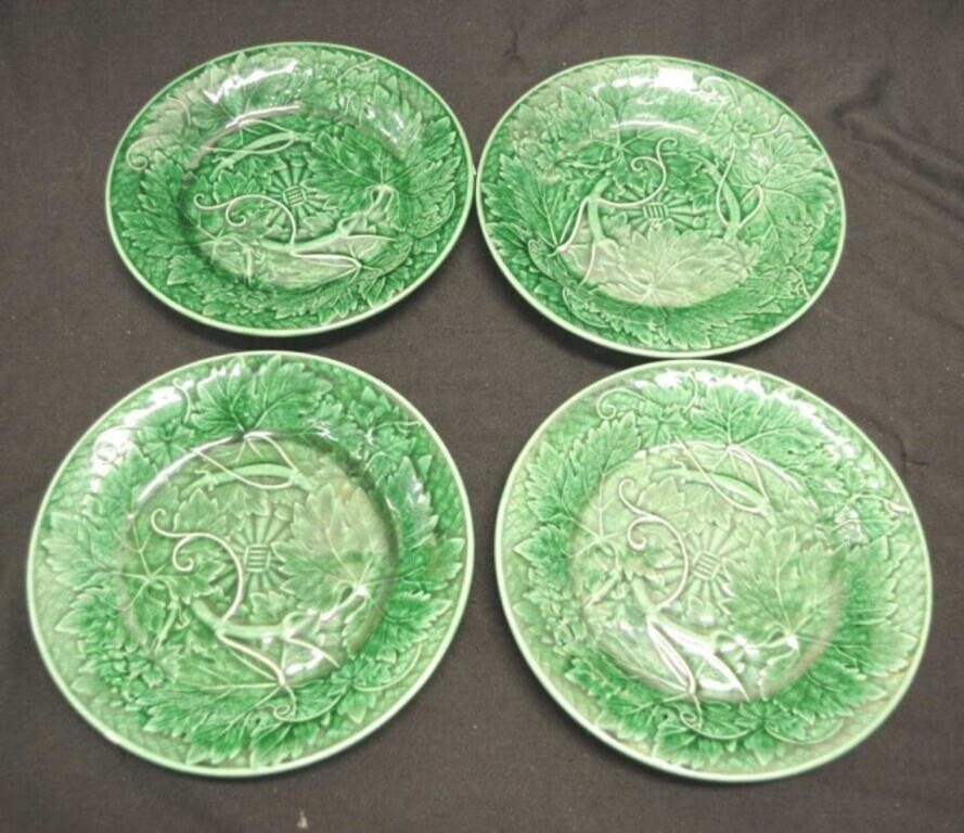 Four Wedgwood green leaf majolica plates