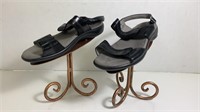 Sas Women’s Sandals Size 8.5 Black