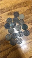 16 Indian head pennies assorted dates 1880-1905